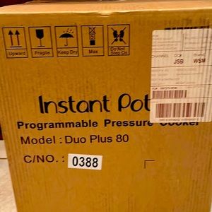 Instant Pot - brand new